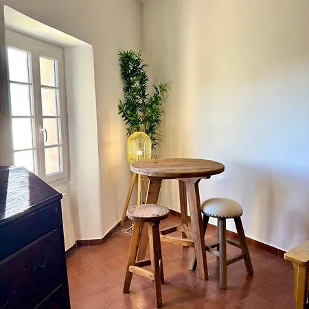 Casa de Férias évasion Authentique à èze, Avec Vue *