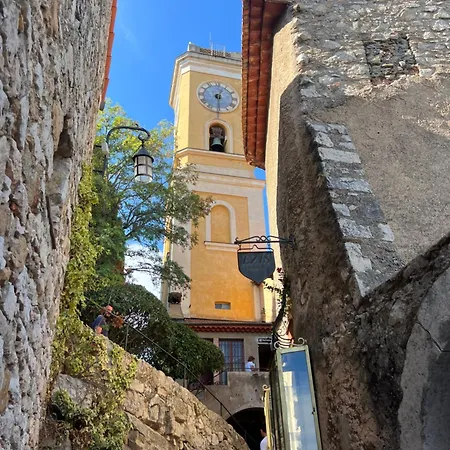Evasion Authentique A Eze, Avec Vue Eze